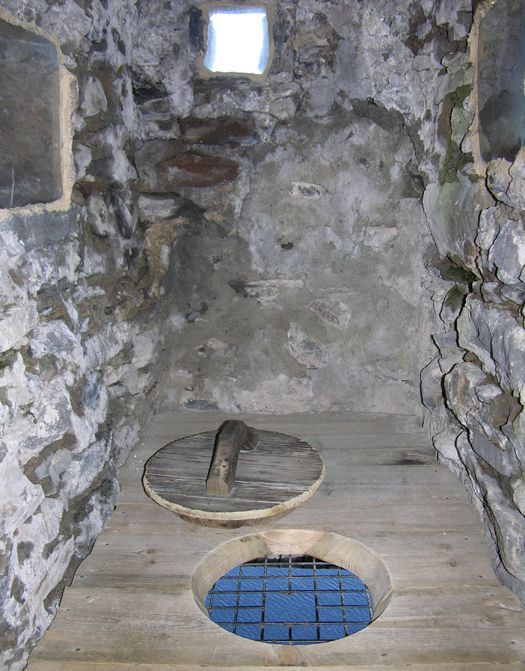 История туалета: Средние века